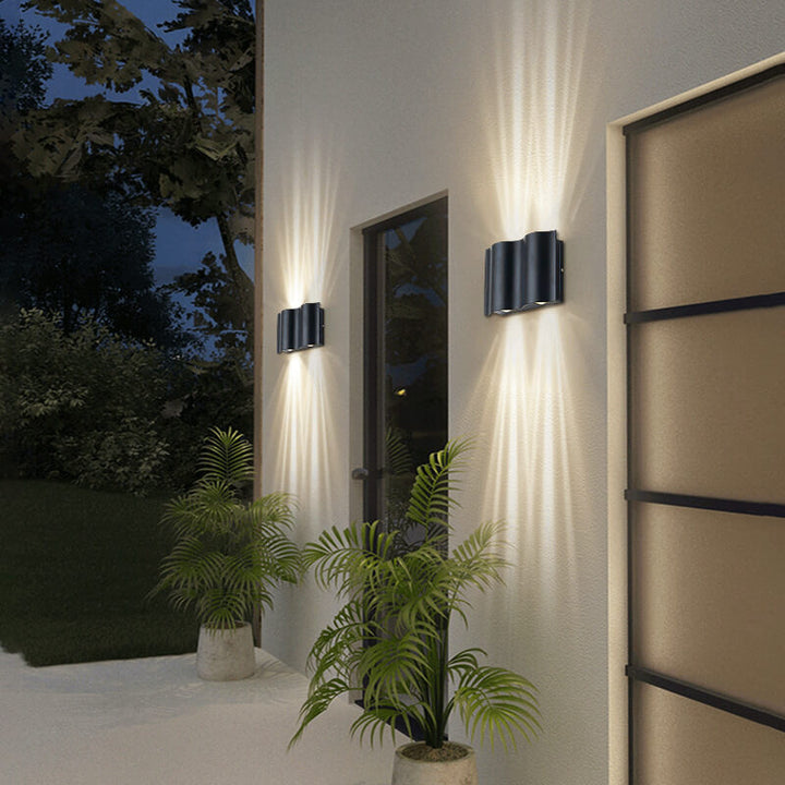 Moderne Minimalistische Aluminium Acryl Wandlamp – LED –  (2/4/6 Lichtbronnen)