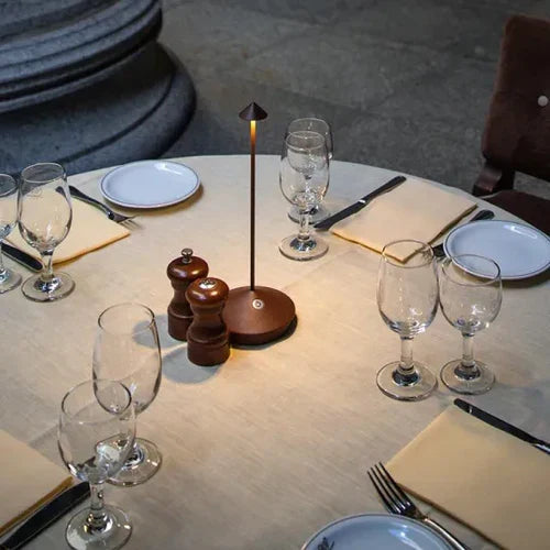 Scandinavische Minimalistische Tafellamp met Dimbare LED & Draadloos Design