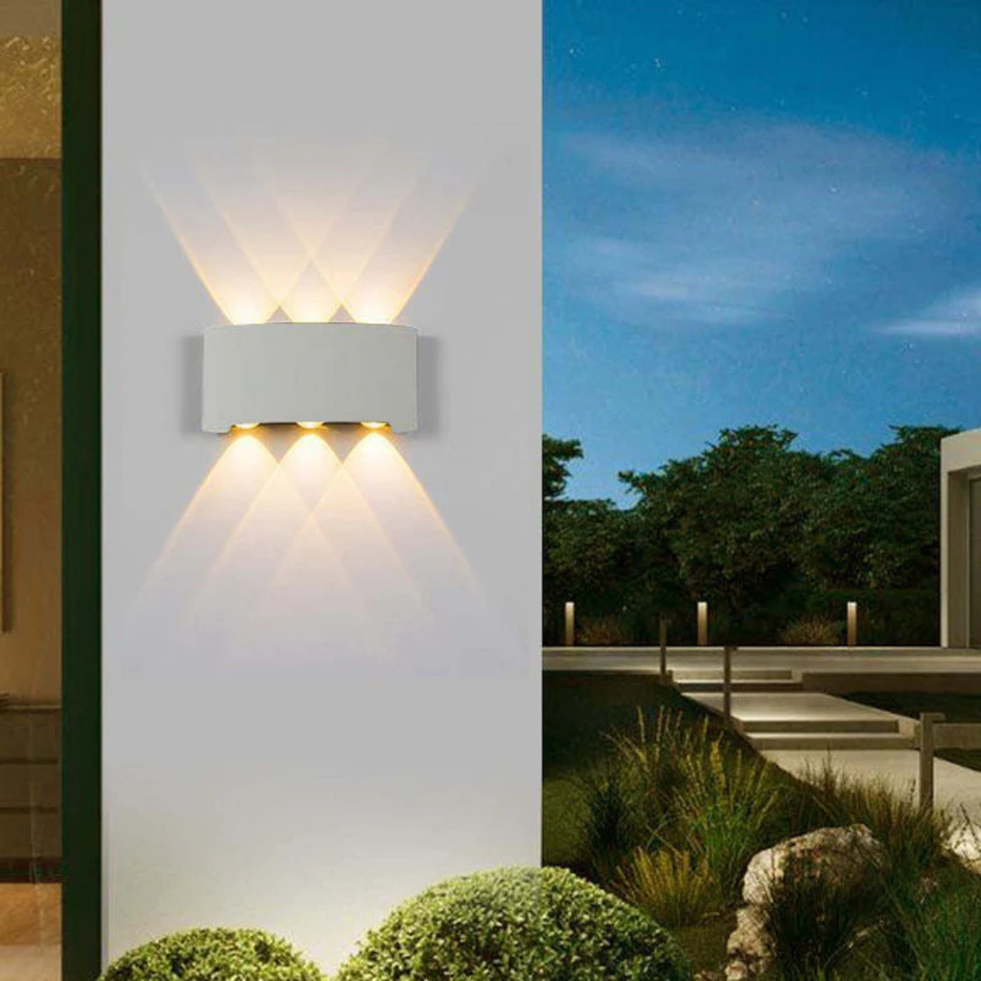 Waterdichte LED buitenwandlamp met warm wit licht