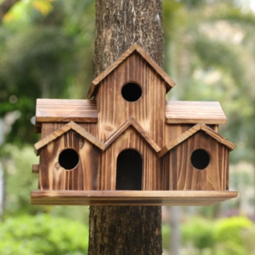 Houten Vogelhuisje Met Authentiek Ontwerp En Meerdere Ingangspunten