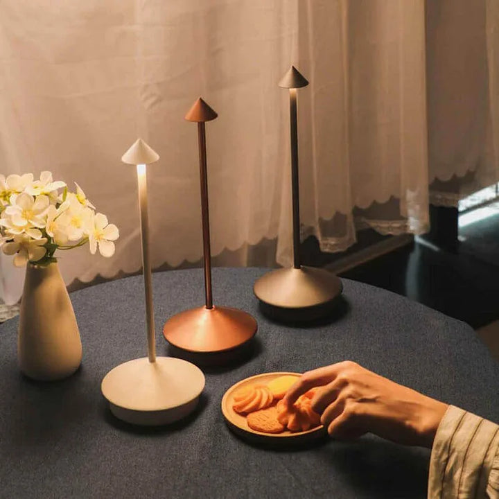 Scandinavische Minimalistische Tafellamp met Dimbare LED & Draadloos Design