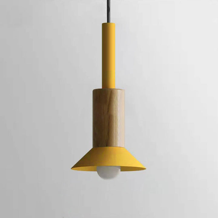Scandinavische Houten Hanglamp met Kleurrijk Design