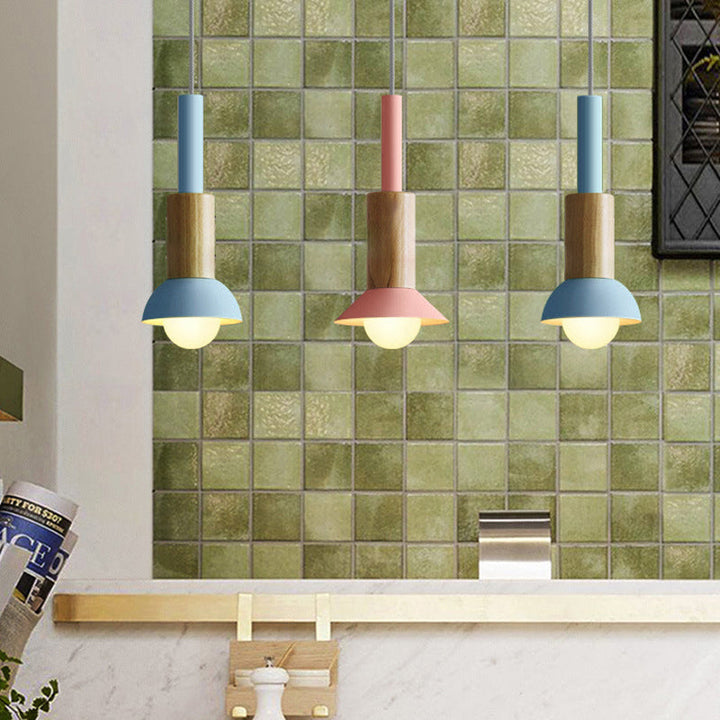 Scandinavische Houten Hanglamp met Kleurrijk Design