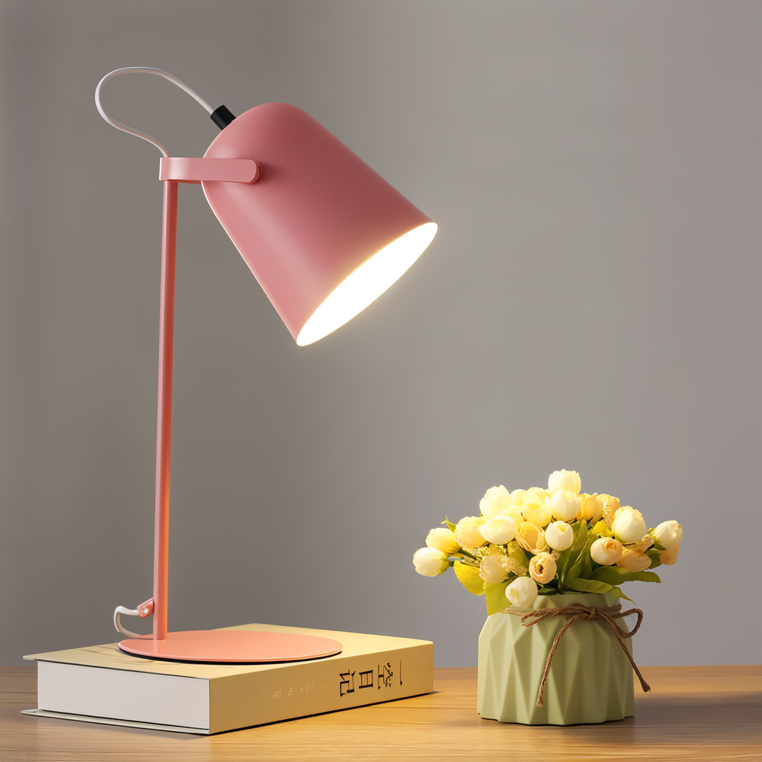 Kleurrijke Bureaulamp met Scandinavisch Design