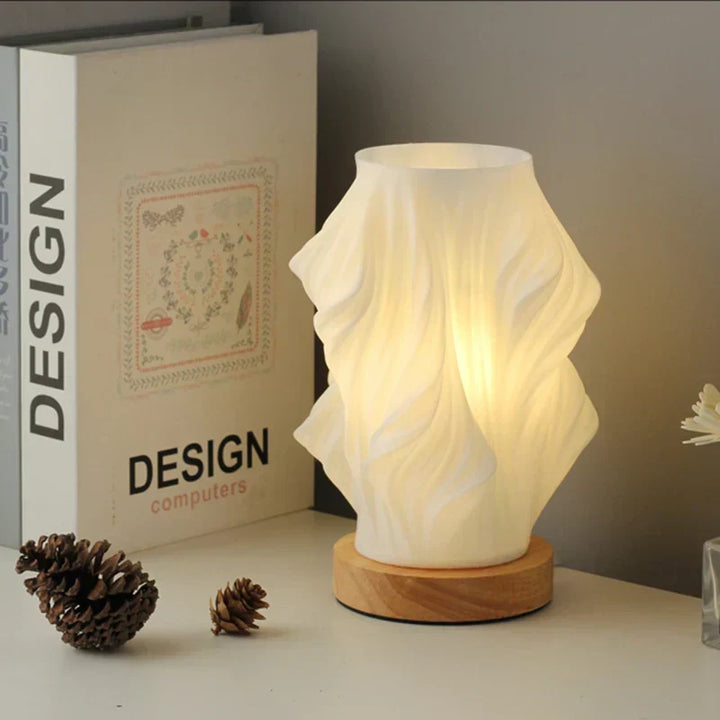 Warme LED Tafellamp met Dimbare Functie & Elegant Golfdesign