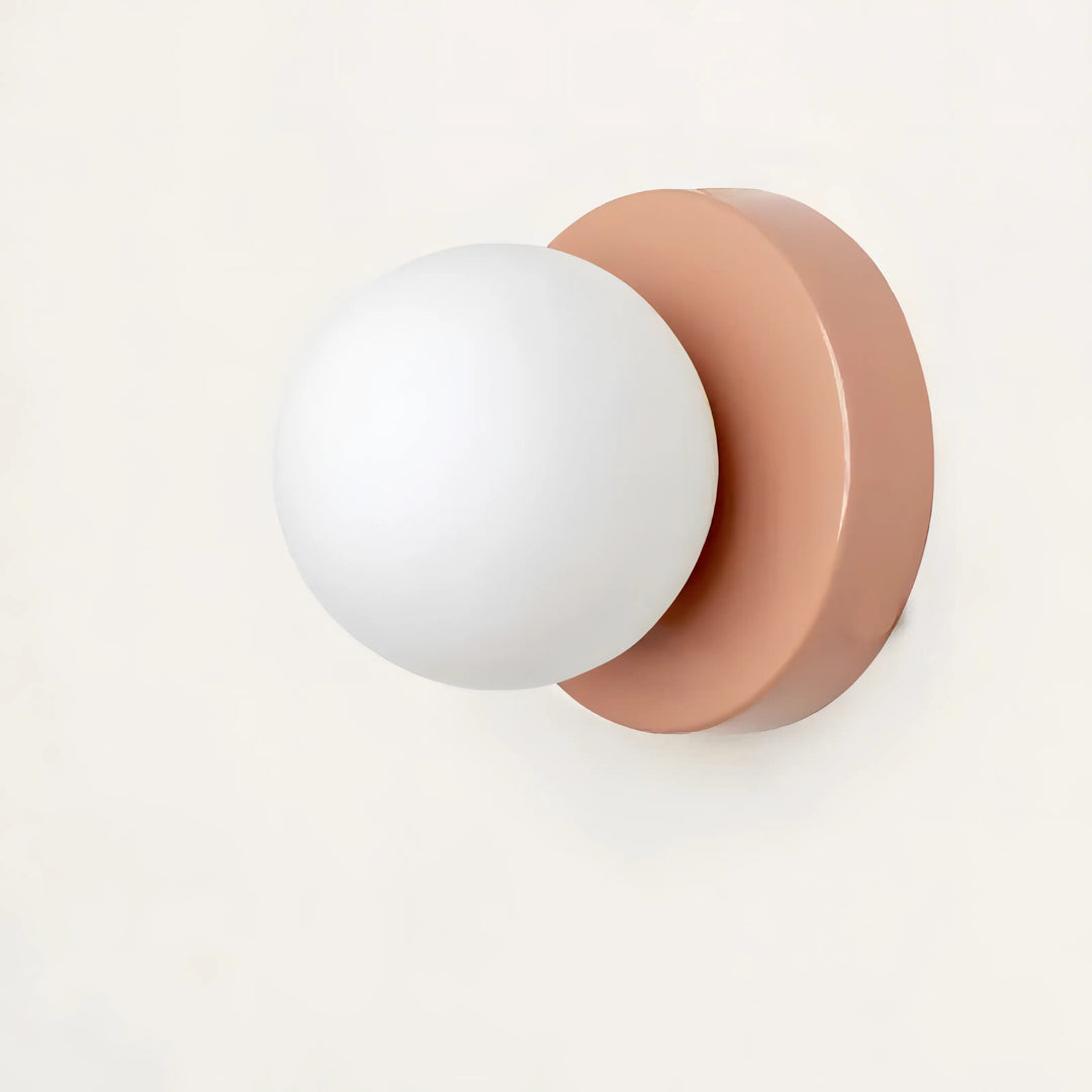 Minimalistische Scandinavische Wandlamp met Glazen Kap