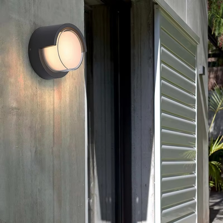 Kölby – Elegante Buiten Wandlamp met Bewegingssensor