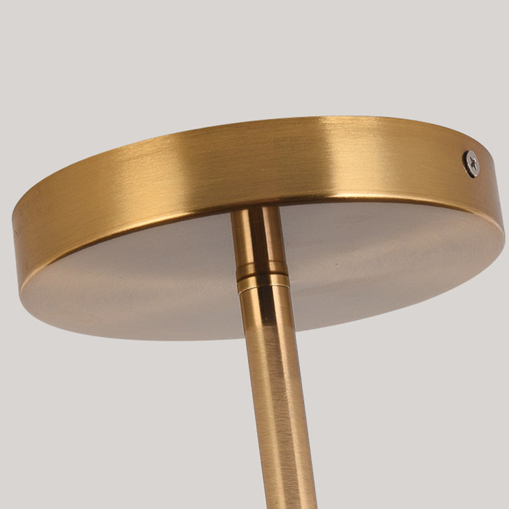Scandinavische Plafondlamp met Houtlook & Goudkleurig Montuur
