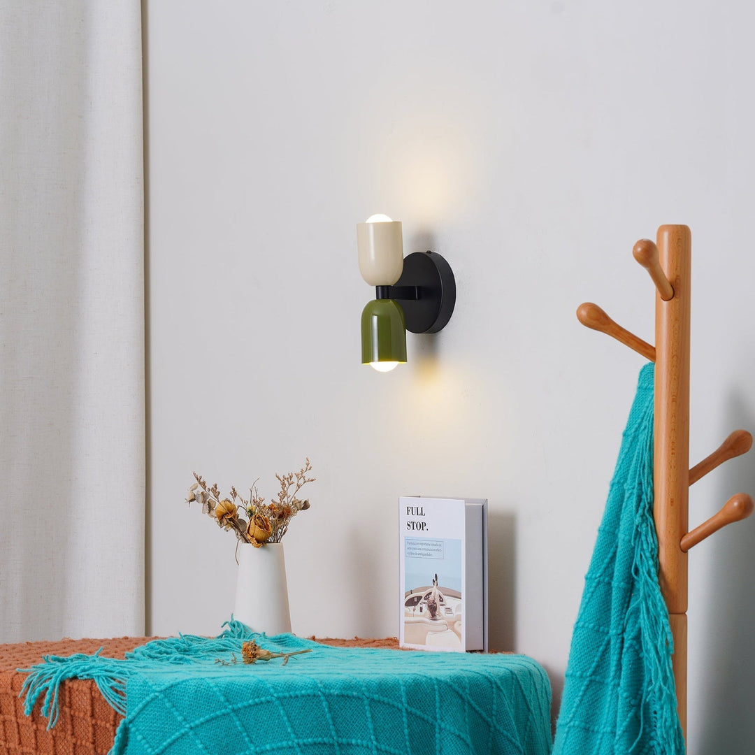 Moderne Dubbele Wandlamp voor Sfeervolle Verlichting in Huis