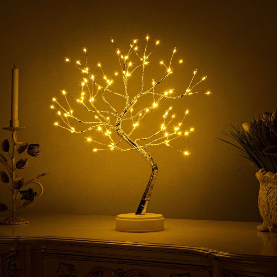 Decoratieve Boomvorm LED Tafellamp met Draadloze Bediening en USB-Voeding – Sfeerverlichting voor Woonkamer en Slaapkamer | Sansoti